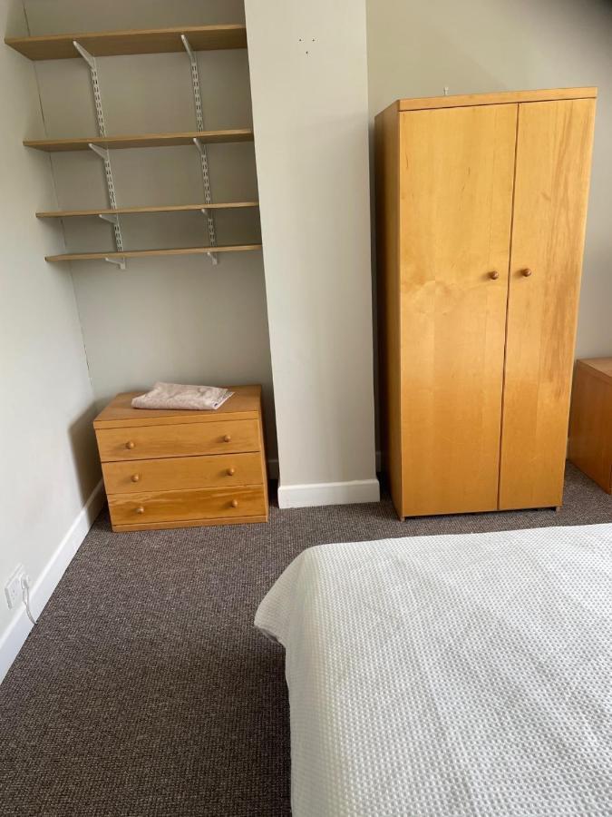 5 Bed House, 32 Tutbury Avenue, Cannon Park, Coventry, Cv4 7Bj Vila Exterior foto
