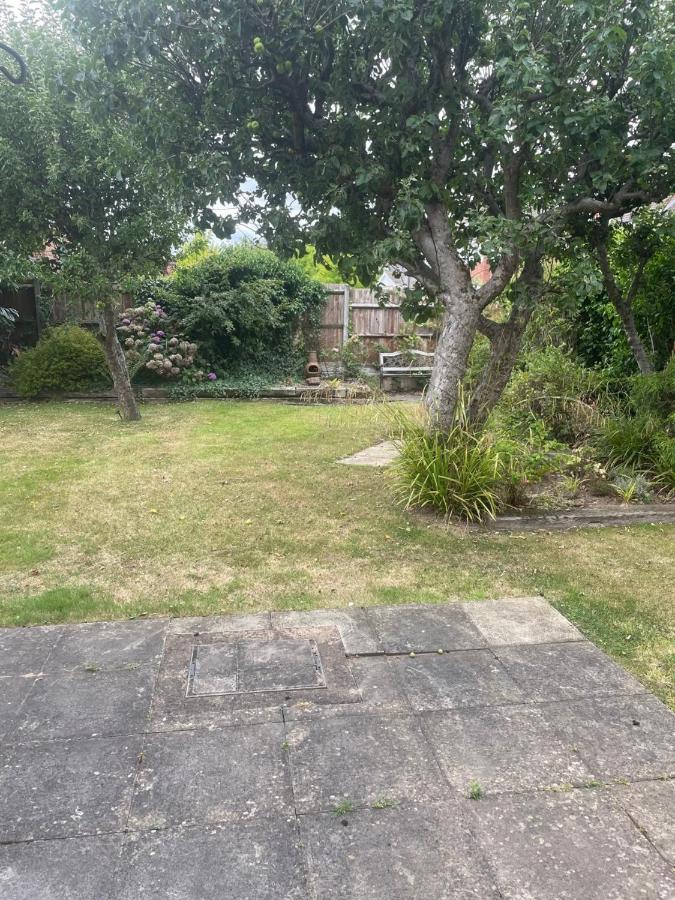 5 Bed House, 32 Tutbury Avenue, Cannon Park, Coventry, Cv4 7Bj Vila Exterior foto